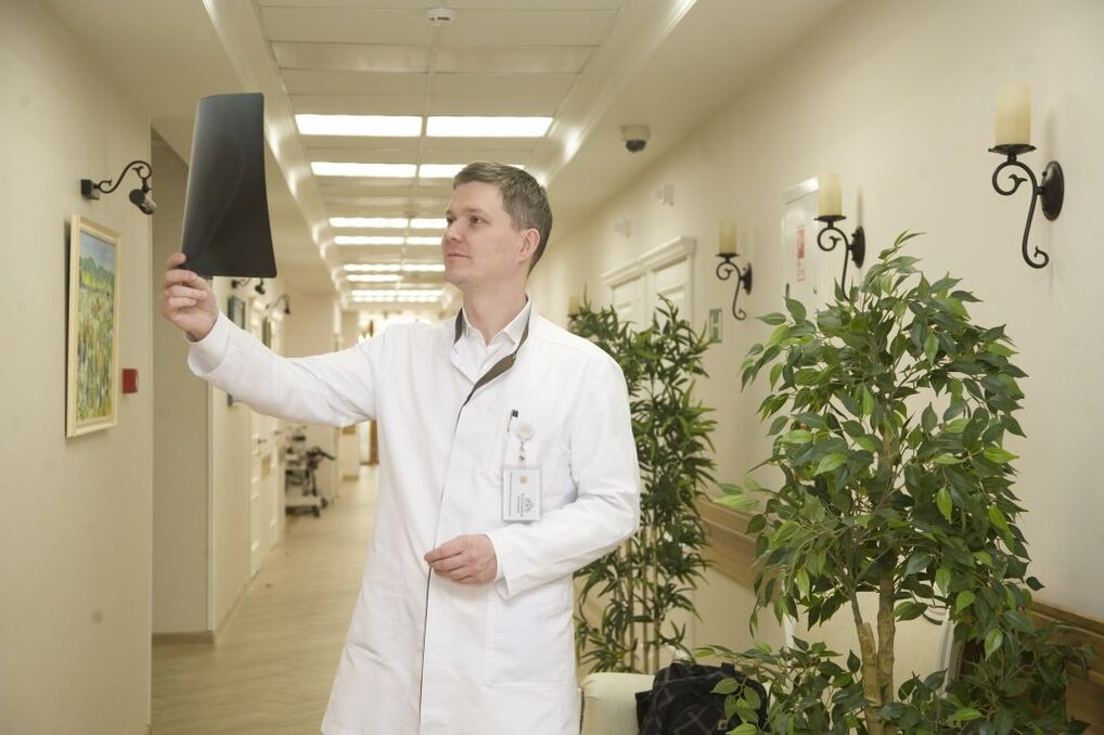 Identify the causes of back pain using X-rays.